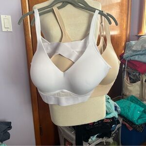 Rhonda Shear White & Beige bras NWOT, 2x